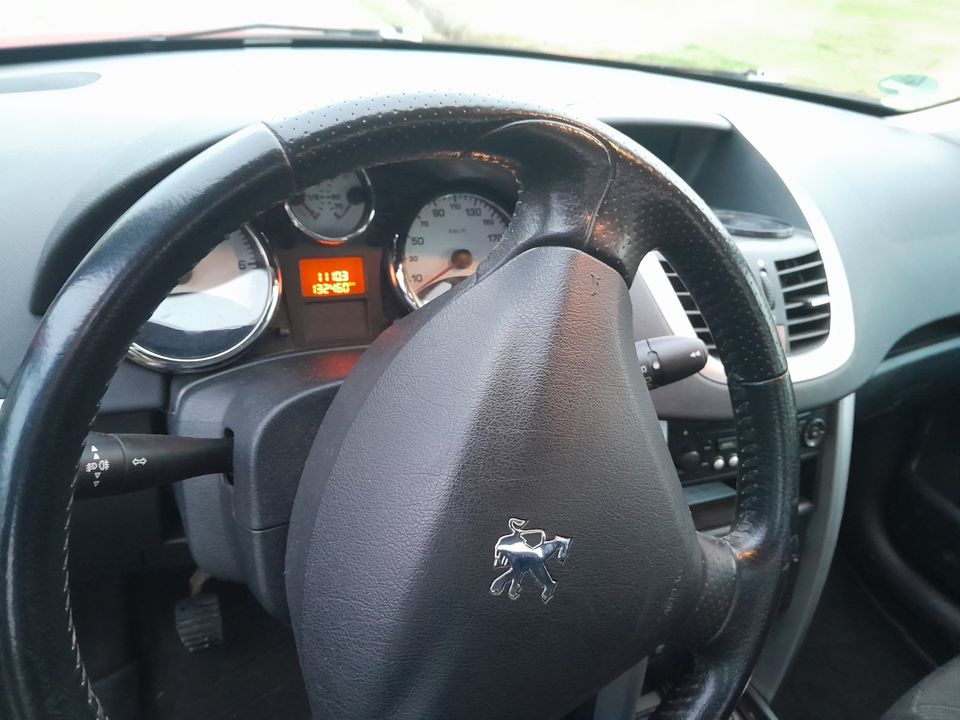 Peugeot 207 Sport wenig Kilometer in Tann