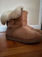 Ugg‘s Bailey Botton Chestnut beige Berlin - Tempelhof Vorschau