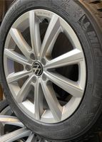 Vw T-Roc 2GA original Alufelgen Winterräder Michelin 17 Zoll Nordrhein-Westfalen - Bönen Vorschau