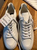 VEJA Sneaker 44 Frankfurt am Main - Sachsenhausen Vorschau