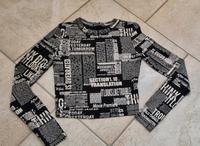 Bershka Langarmshirt schwarz weiß Print Schrift Gr. XS Sachsen - Weinböhla Vorschau