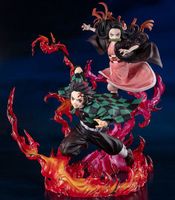 Demon Slayer Nezuko und Tanjirou Figuren Bandai Spirits NEU Kreis Pinneberg - Bönningstedt Vorschau