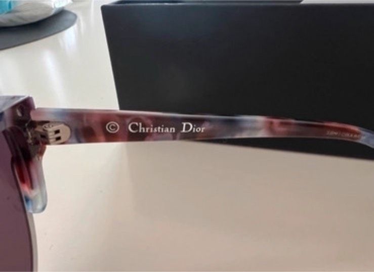 Original Sonnenbrille von Christian Dior in Bremen