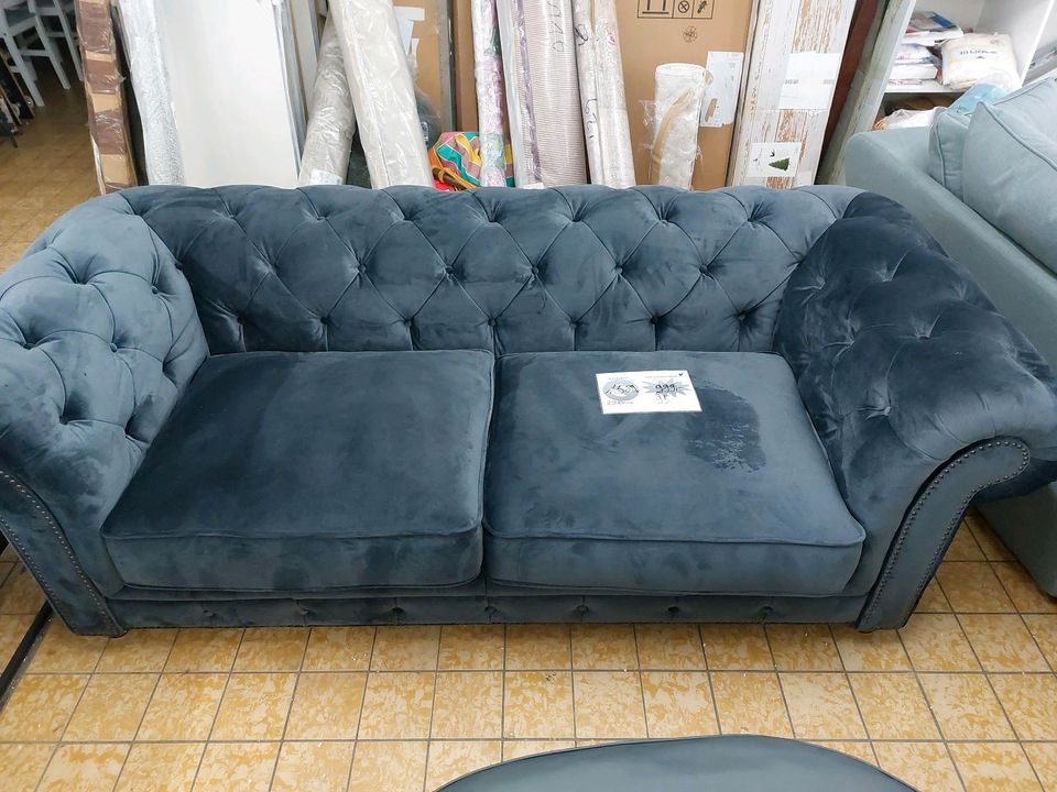 Sofa Couch Chesterfield Polster Möbel UVP 1589€ in Herbstein