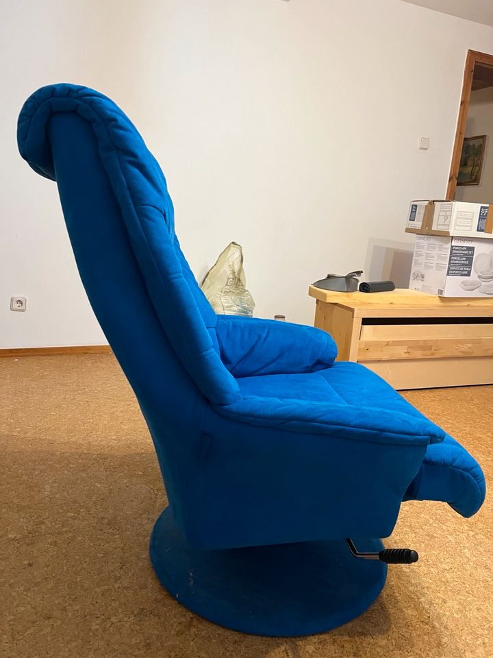 TV Sessel / Stuhl in blau verstellbar in Grünberg