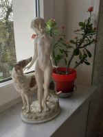 Biete eine sehr seltene Antike Porzellan Figur an. Brandenburg - Dahme/Mark Vorschau