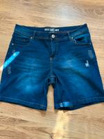 Up Fashion*Denim*Jeans*Shorts*Loose fit*Gr 42*dunkelblau Nordrhein-Westfalen - Remscheid Vorschau