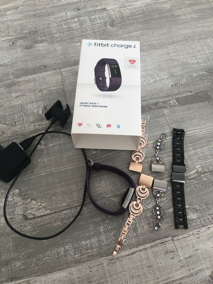 Fitbit charge 2 in Neuenstadt