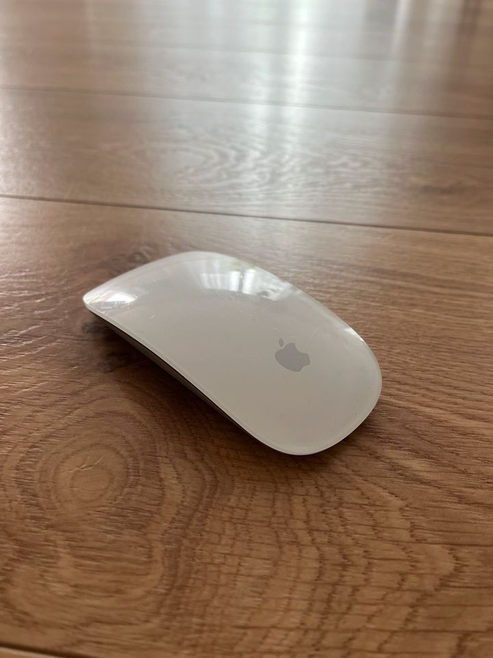 Apple Magic Mouse A1296 3Vdc in Willich