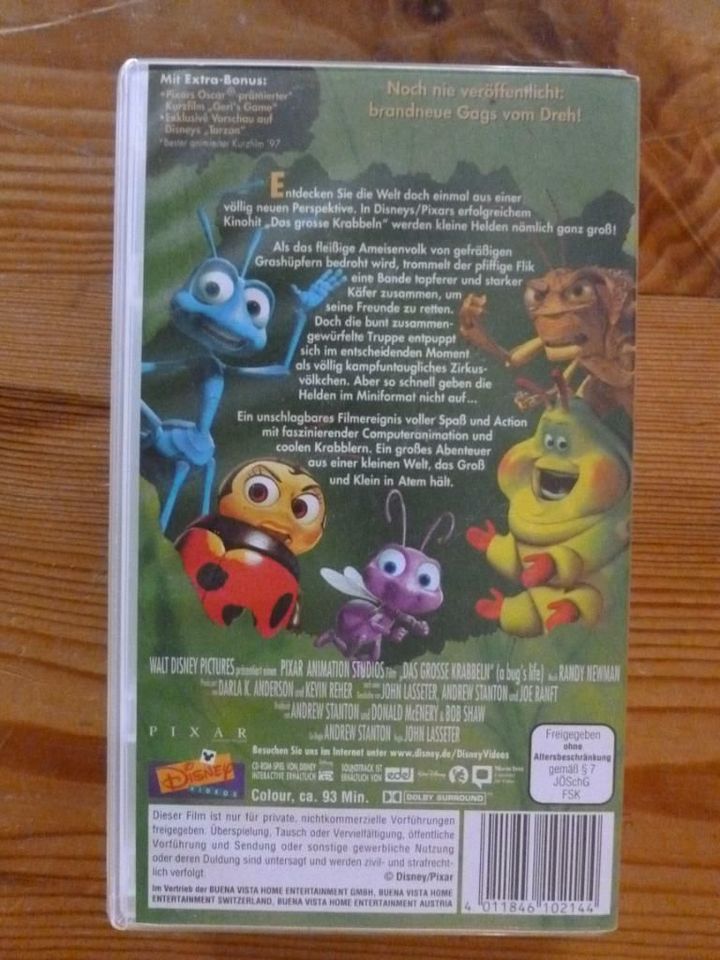 Disney PIXAR Das grosse Krabbeln VHS in Kappel-Grafenhausen