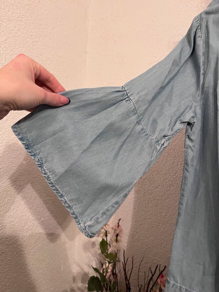 Süße Jeans Bluse - Größe M in Märkisch Luch