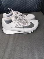 Nike Sportschuhe Gr.42 Hessen - Korbach Vorschau