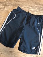 Adidas kurze Hose Shorts Sporthose Gr 152 Schleswig-Holstein - Handewitt Vorschau