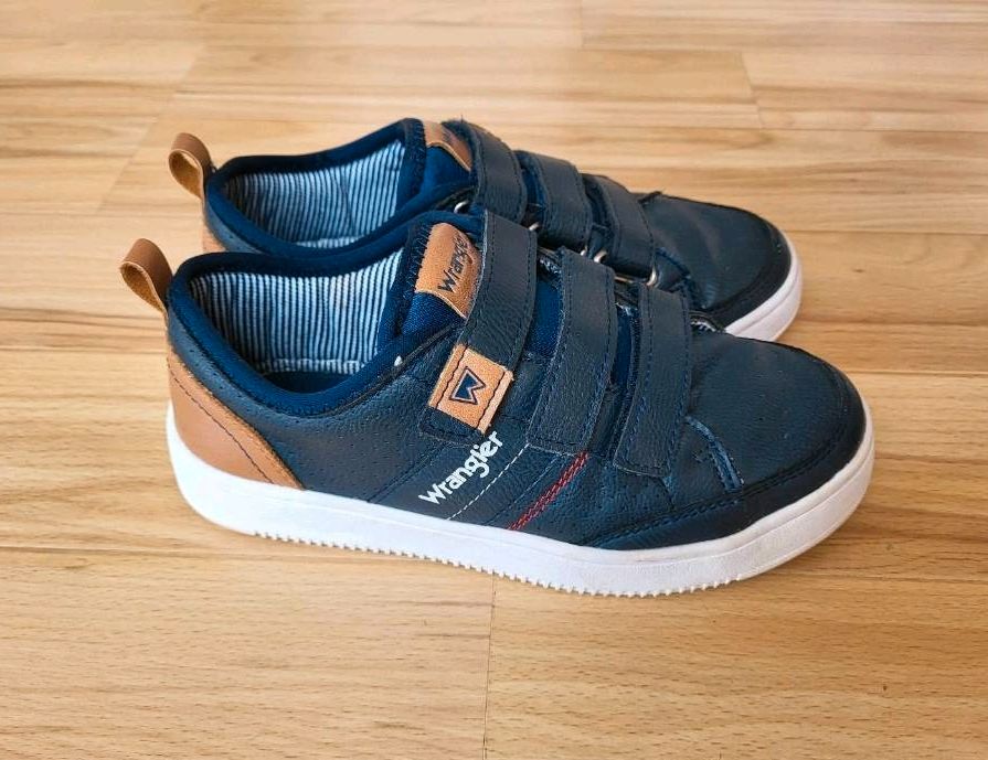 Sneaker Halbschuh Wrangler blau Gr. 34 in Ellenberg