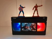 Deko Lampe VHS Kassette "Avengers Civil War" Marvel Comic Kult Nordrhein-Westfalen - Gronau (Westfalen) Vorschau