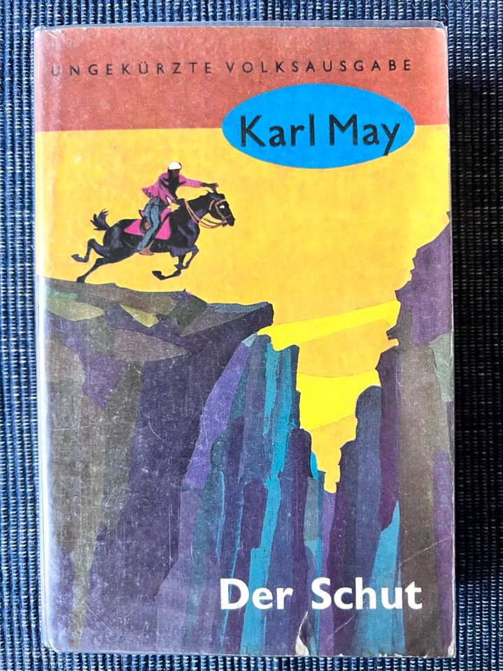 3 Taschenbücher Karl May: „Old Surehand“ 1+2, „Der Schut“ 1952/53 in Hesel