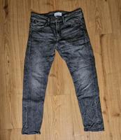 Calvin Klein Jeans NEU W33 x L30 Slim Taper Hessen - Neu-Isenburg Vorschau