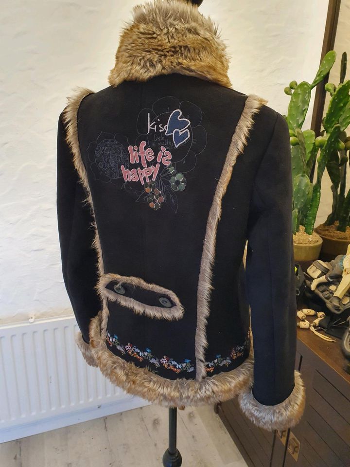 Desigual,Imitat,Lederjacke,38,Felljacke,Webpelz,Hippie,Folklore in Rehburg