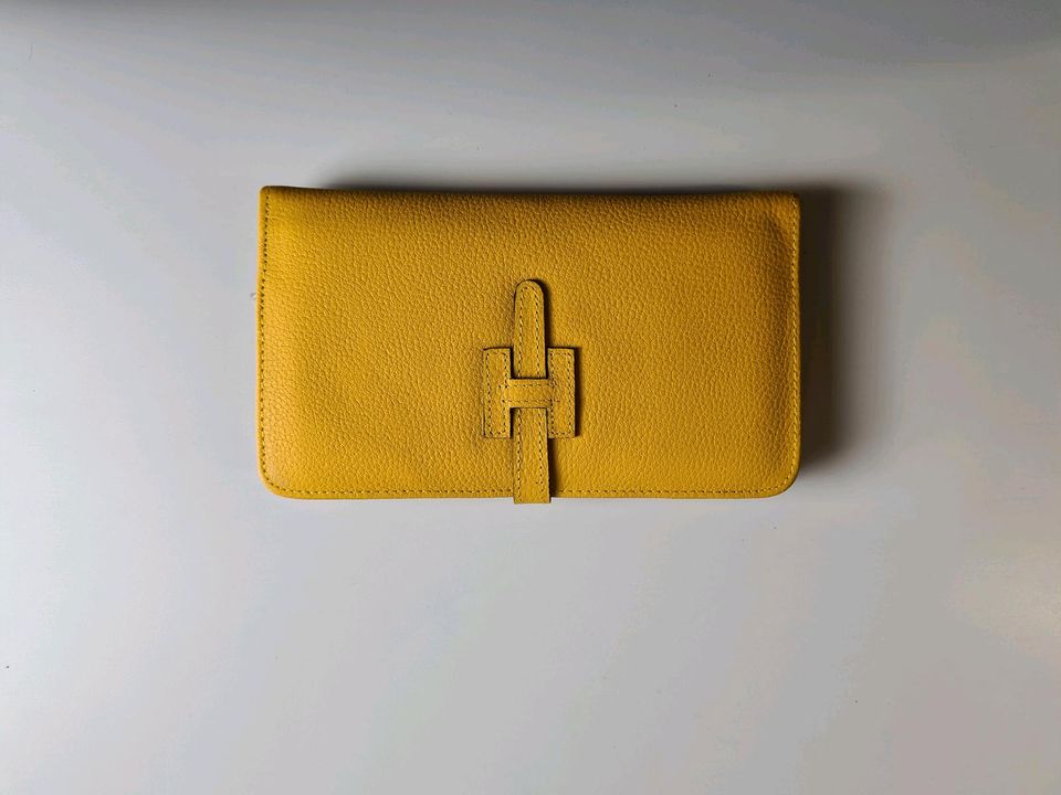 Damen Portemonnaie Echt Leder wallet Brieftasche Geldbörse Etui in Düsseldorf