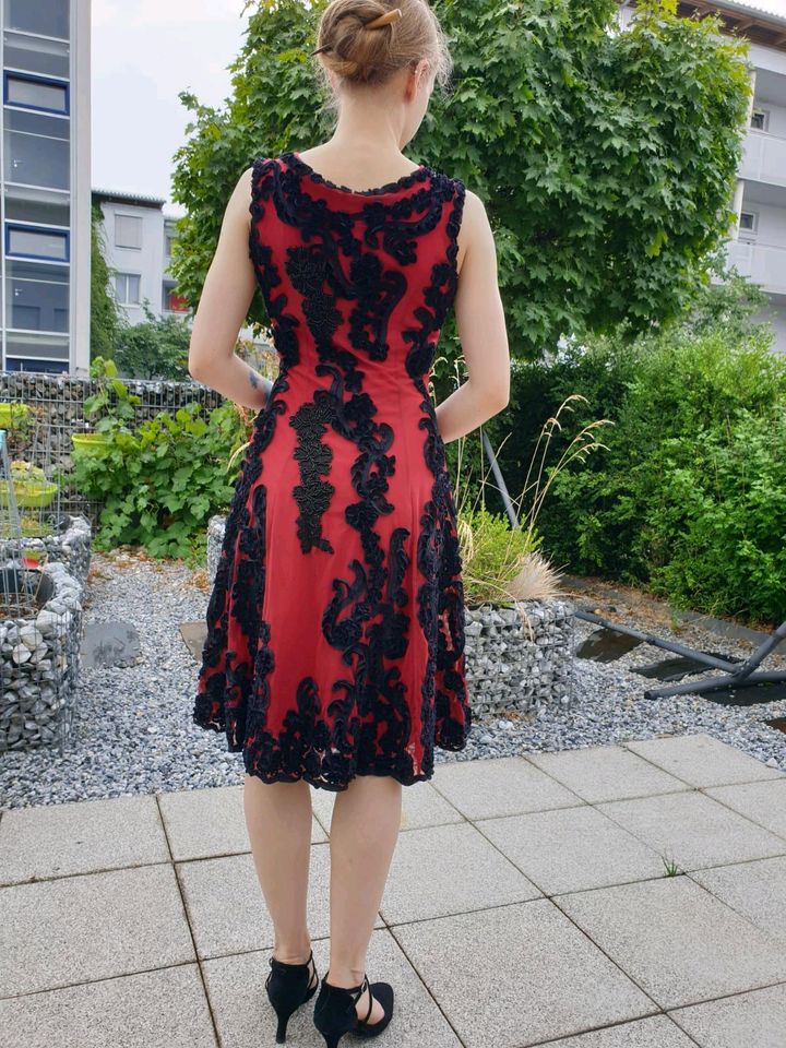 Phase Eight Kleid rot/schwarz Größe 38 in Nürnberg (Mittelfr) - Schweinau |  eBay Kleinanzeigen ist jetzt Kleinanzeigen