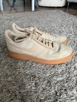 Nike AF1 Air Force Wildleder creme beige Gr. 44 Bayern - Freising Vorschau