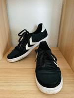 Hummel Sneaker / schwarz / weiß / Größe 38 Brandenburg - Trebbin Vorschau