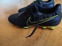 Stollenschuhe NiKE PHANTOM Gr. 40 - top Zustand Niedersachsen - Osnabrück Vorschau