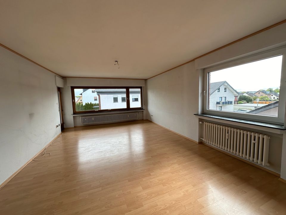 Schöne 3 ZKB Wohnung 98qm in B.O. -Werste, Garage + Balkon in Bad Oeynhausen