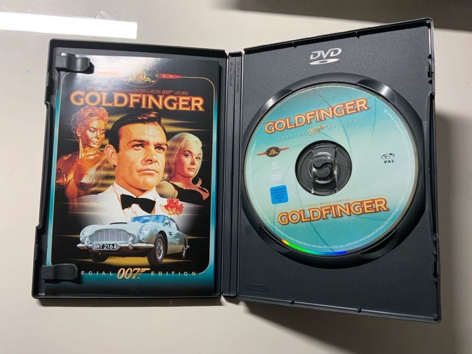 DVD / James Bond „Goldfinger“ in Ladenburg