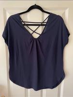 Raffiniertes schlichtes Damen Shirt, dunkelblau, Gr. 38 40 Bayern - Gröbenzell Vorschau