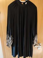 Kleid H&M mit Pailletten am Arm Sachsen - Sehmatal-Sehma Vorschau