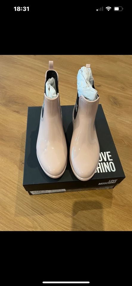 Love Moschino Schuhe Gr.38 in Gaimersheim