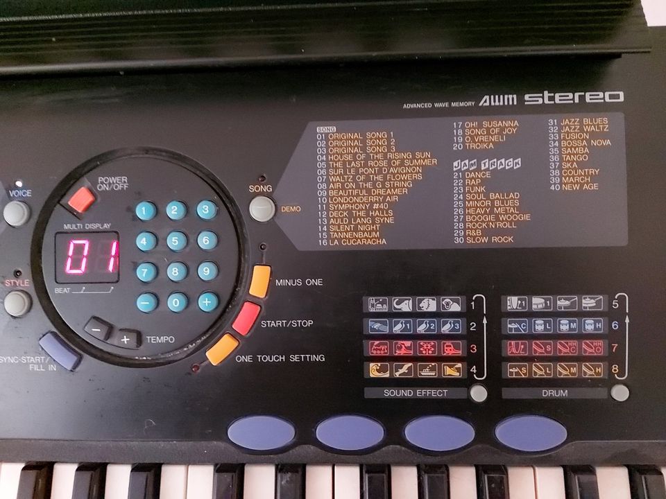 Yamaha PSR-180 electronic Vintage 90ties Keyboard in Offstein