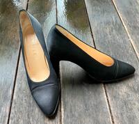 Edle schwarze Stoff Pumps in Größe 39,5 von Unützer Kr. München - Grünwald Vorschau