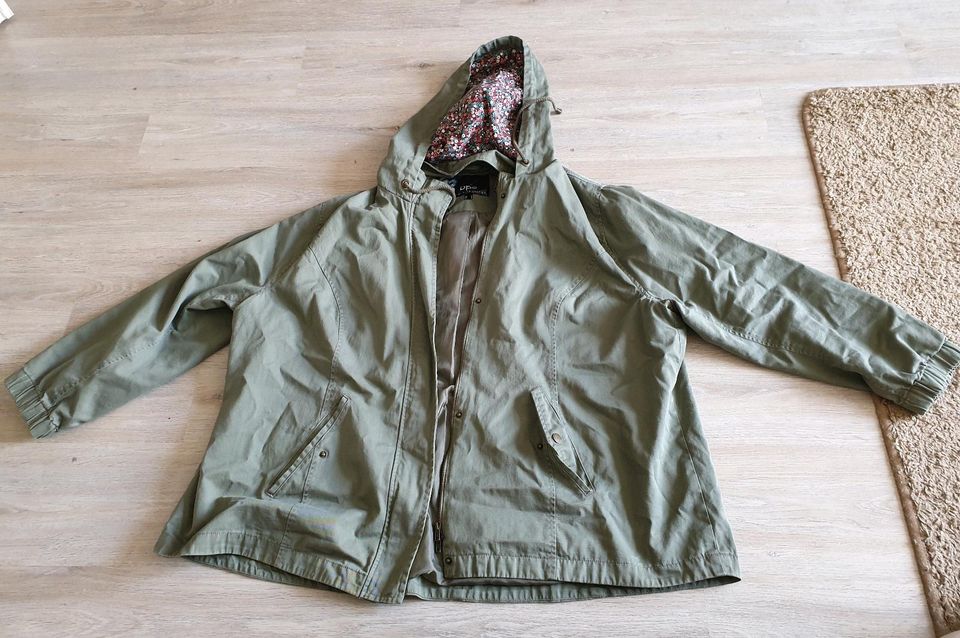 Übergangsjacke in Waldgrün/Khaki Gr. 56, kein Versand. in Münchhausen