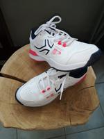 Artengo Tennisschuh 38 Damen fast neu weiß rot Bayern - Waldbrunn Vorschau