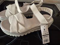 Neu GABOR Sandalen / Sandaletten Gr. 8 / 42 Neupreis 99,95 Sachsen - Kamenz Vorschau