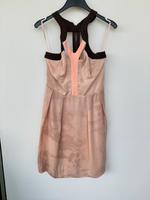 Guess Carly Cut Out Kleid nude apricot Gr. S Bayern - Windberg Vorschau