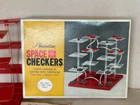 Space  Checkers, Spiel, englische Anleitung, alt Nordrhein-Westfalen - Leichlingen Vorschau