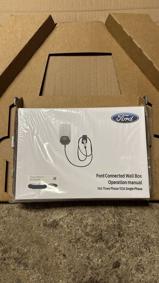 FORD CONNECTED WALLBOX FÜR 3-PHASEN-STROM neu OVP in Holtsee