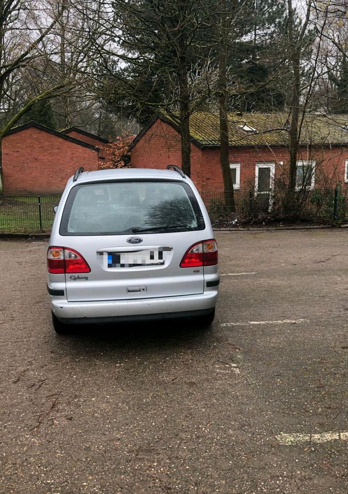 FORD Galaxy in Hamburg