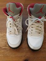 Air Jordan 5 Retro Fire Red Damen Gr. 37,5 (UK 4,5) Bayern - Michelau i. OFr. Vorschau