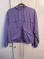 H&M Windbreaker leichte Jacke lila flieder Streetstyle Regenjacke Düsseldorf - Benrath Vorschau