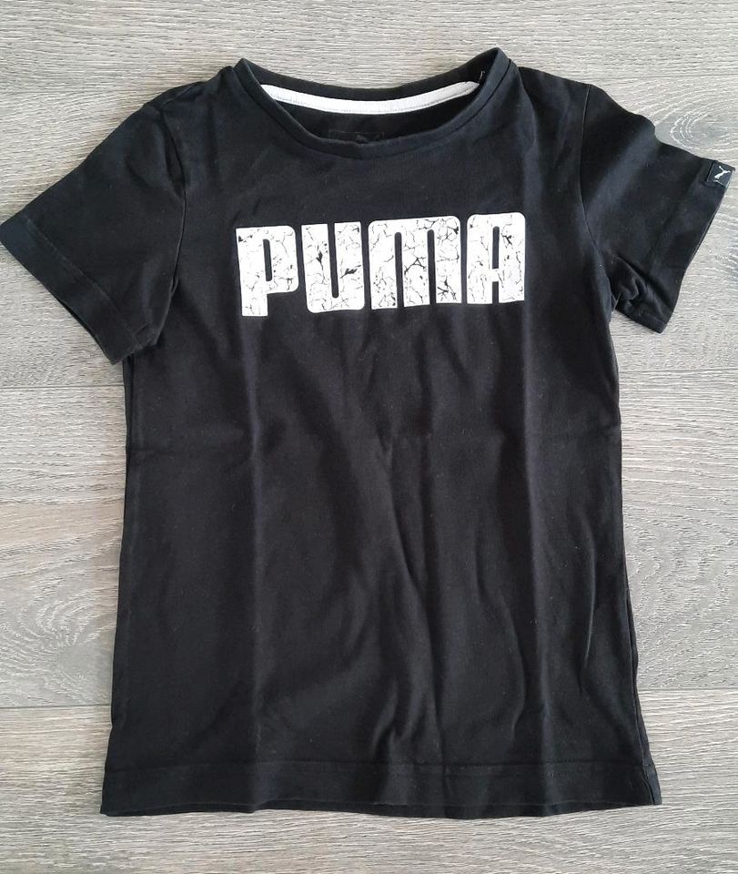 PUMA T-Shirt schwarz in Kleinanzeigen jetzt Kleinanzeigen - eBay ist Nordrhein-Westfalen | Gr.128 Finnentrop