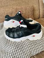 TOMMY HILFIGER Plateau-Sneaker Gr. 39, top Zustand! Dresden - Niedersedlitz Vorschau