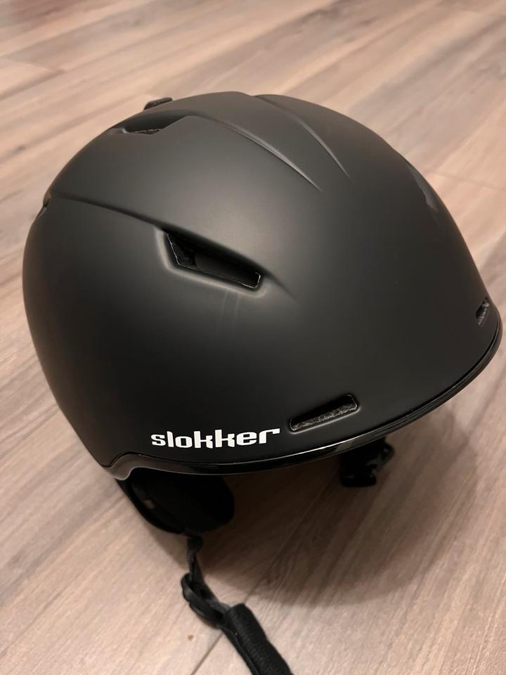 Slokker Skihelm Snowboardhelm M Ski Snowboard Helm Wintersport in Senftenberg