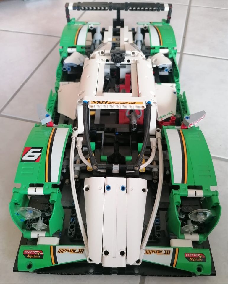 Lego Technic Rennauto Bausatz 42039 in Cloppenburg