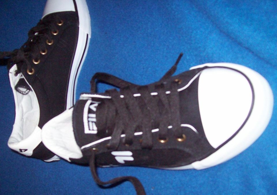 FILA SCHUHE NEU GR. 40 SCHWARZ in Ansbach