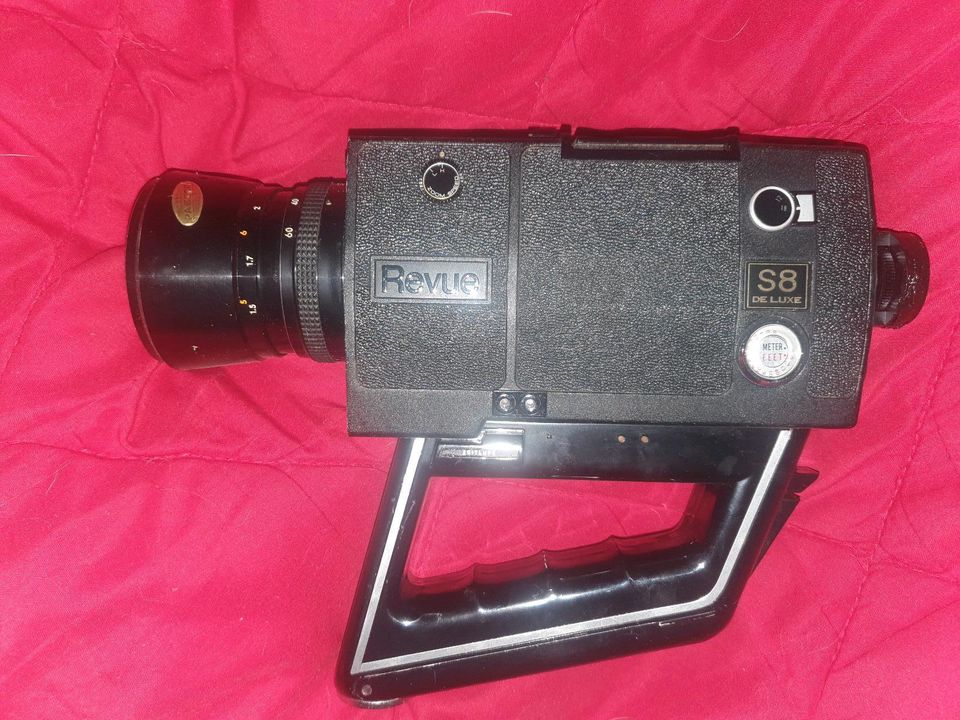 Revue S8 Deluxe Super 8 Kamera in Lollar
