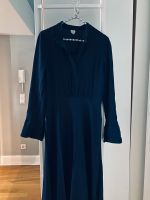 Arket Midikleid Kleid Navy blau dunkelblau XS Crepe Stoff Eimsbüttel - Hamburg Rotherbaum Vorschau